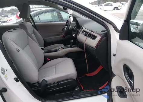 2016 Honda Hr-V Lx from USA, damaged, VIN 3CZRU6H36GM749531